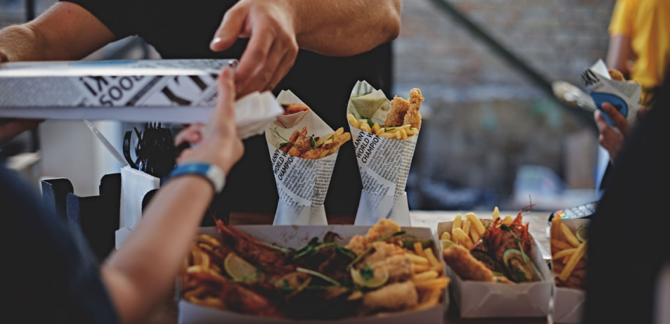 Food truck takeaway business chips